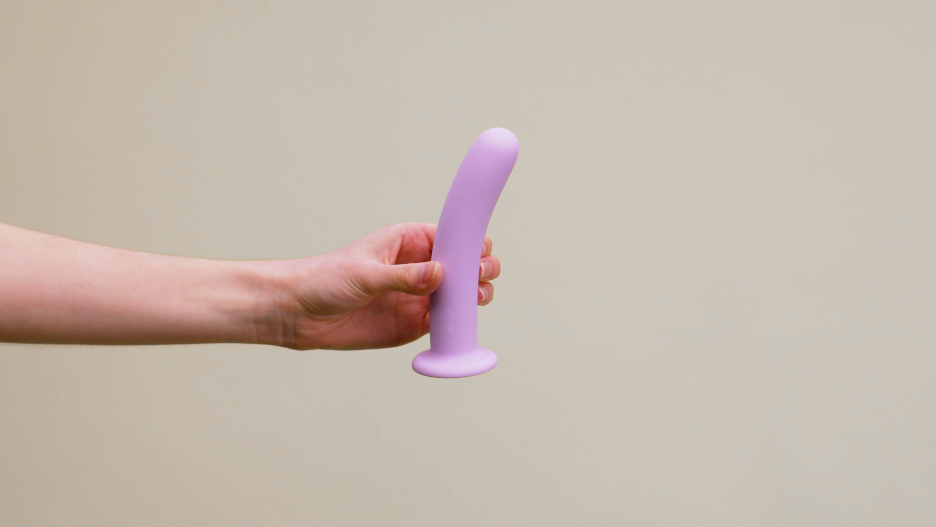 Curved Dildo 6"