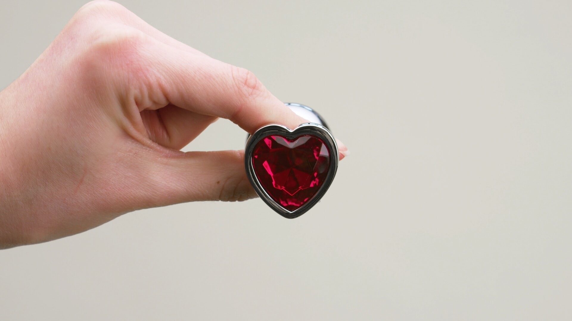 3" Ruby Heart Butt Plug - Small